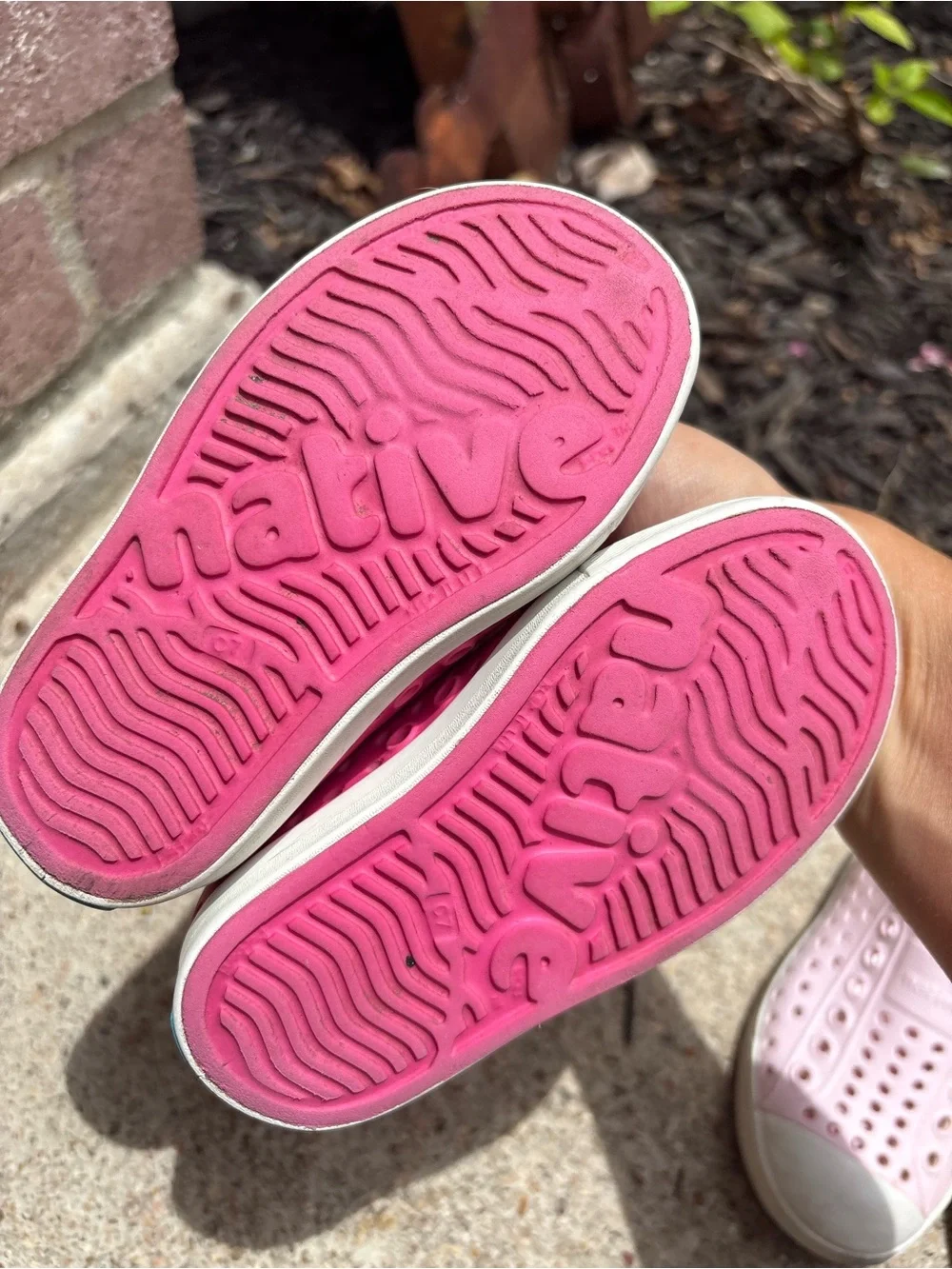 Native Kids Water Shoes Slip-Ons in Hot Pink & Light Pink